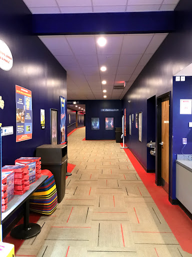 Smitty's Cinema Topsham Gallery - United States
