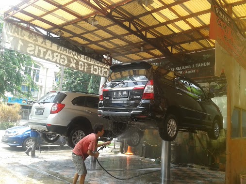 ORENZ CAR WASH & POLISH, Author: Asih Setiawan