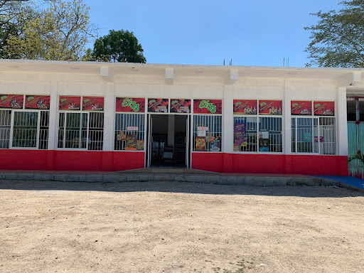 Tienda de autoservicio el 33