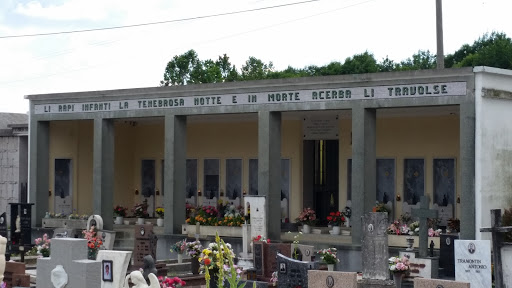 Cimitero con sezione partigiani - Thumbnail