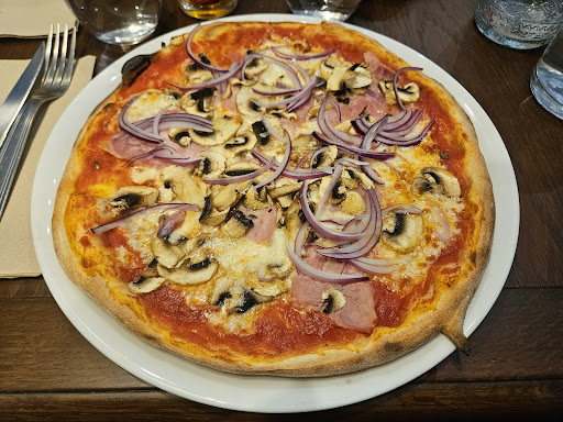 Photo 6 - Pizza & Basta
