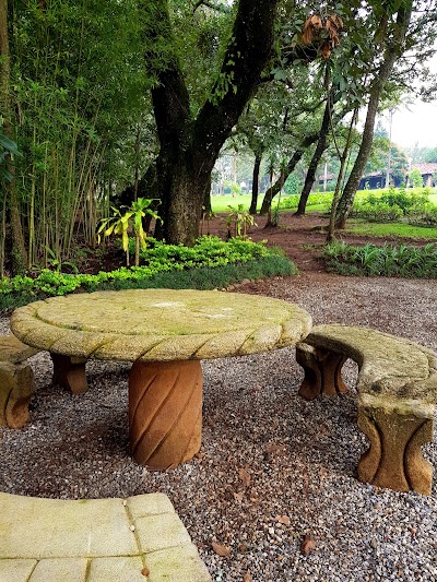 Photos of Parks Cemetery.