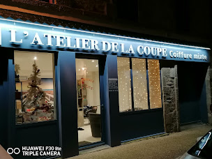 Photo n°2 de L'ATELIER DE LA COUPE à Questembert (Salon de coiffure)
