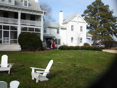 Wades Point Inn On The Bay