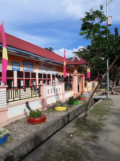 Photos of Penginapan Baluno Beach