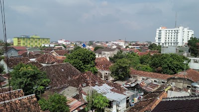Photos of Omah Qu