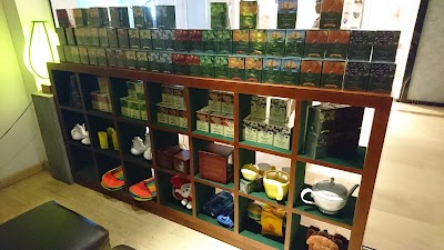 Photos of amant&eacute; Boutique