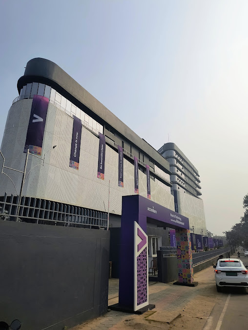 Af1qipnarxcftldi2gtxjebirh0 Jfj83gfkce11cs2r=s677 K No