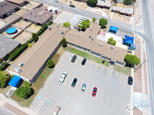 Smith & Ramirez Roofing - Visual