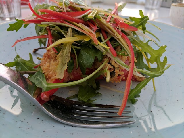 LaOla Beach Restaurant