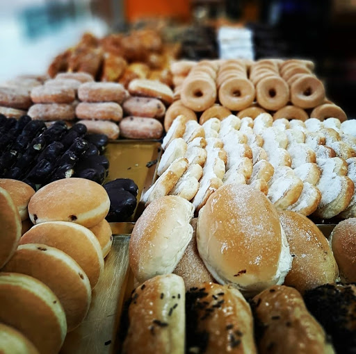 Panadería Pastelería La Parada - Thumbnail