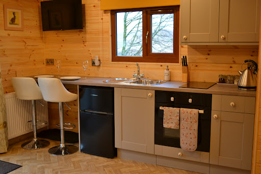 Ashes Farm Bed & Breakfast, Holiday Cottage and lodges - Thumbnail