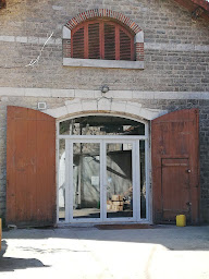 Photo n°20 de Maestra Fermetures à Saint-Loup-Géanges (Magasin de stores et de rideaux)