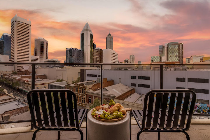 Adina Apartment Hotel Perth Barrack Plaza by null