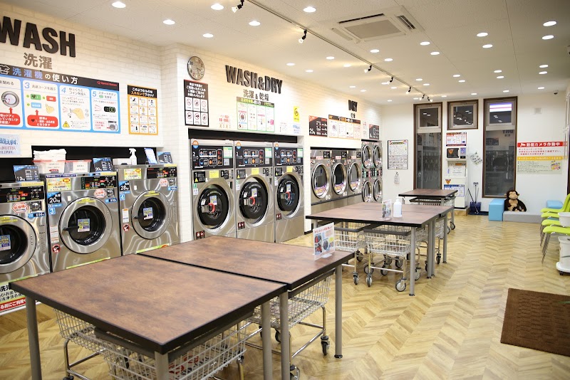 コインランドリーミッキー ローソン松山衣山店