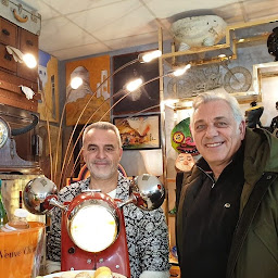 Photo n°26 de Week-End Brocante Challes les eaux Savoie à Challes-les-Eaux (Magasin d'antiquités)