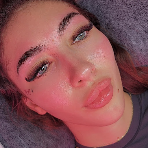 LashesbyMey - Thumbnail