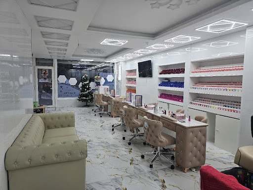 Nail Salon Harrogate_6 Stars Nails and Spa ( Starbeck ,North Yorkshire)