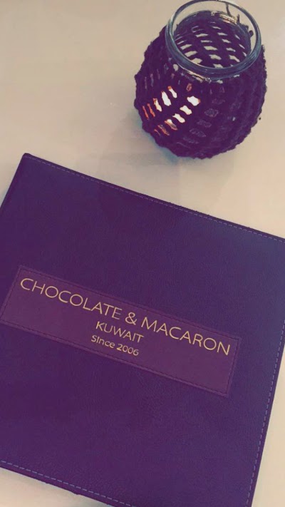 Photos of Chocolate & Macaroon
