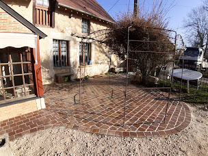 Photo n°38 de Daniel Moquet, le spécialiste de vos extérieurs - Auxerre à Auxerre (Menuisier)