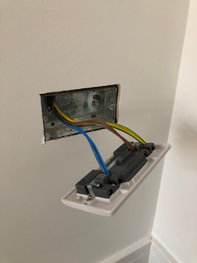 SUP Electrical Services - Visual