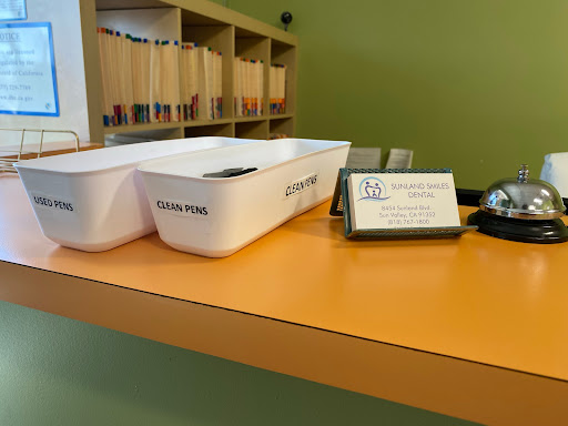 Sunland Smiles Dental - Thumbnail
