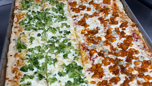 DC's Pizza & Catering - Thumbnail