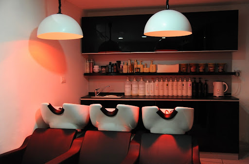 Maione salon - Thumbnail