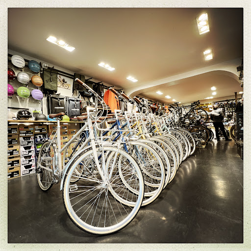 Bicycle Store Paris Republique - Thumbnail