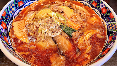 川龍（シェンロン）