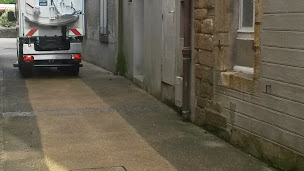 Photo n°3 de BREMAT RABOTAGE - Siège Administratif et Agence de Morlaix à Sainte-Sève (Société de travaux publics)