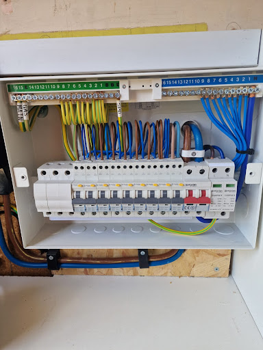Kings electrical and maintenance - Thumbnail