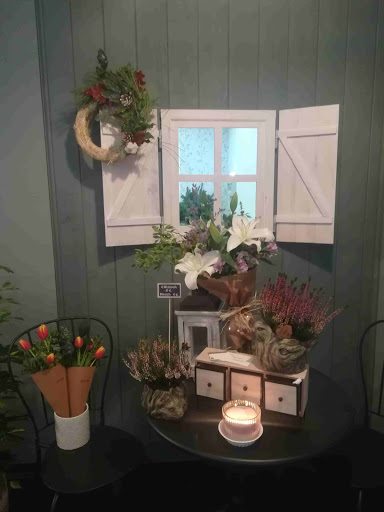 Botambi Taller Floral - Thumbnail