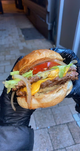 Photo 2 - Burger’Z