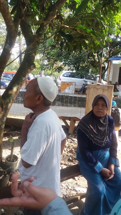 Photos of Terapi Alternatif Lurah Samidi