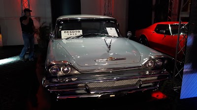 Photos of Adonis Centro Volks