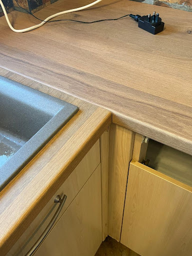 Worktop Hub - Thumbnail