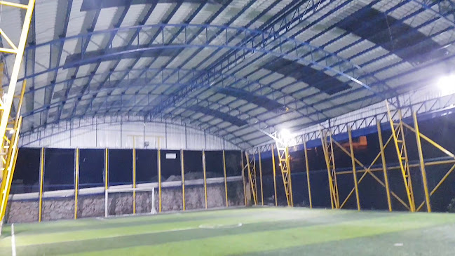Opiniones de LA BOMBONERA CANCHA SINTETICA en Azogues - Campo de fútbol
