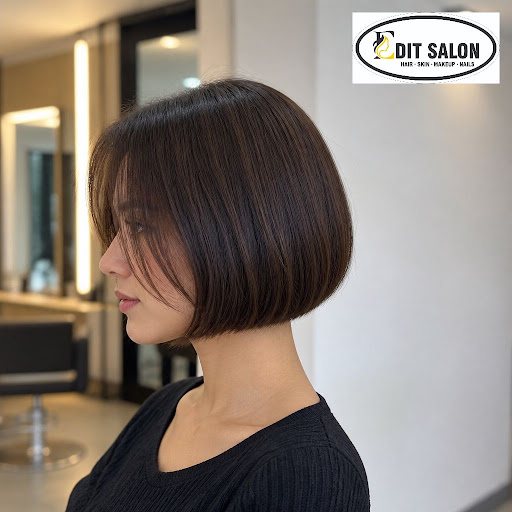 Want a bold, stylish makeover that’s easy to manage and looks fabulous every day? A sharp bob hai… post image