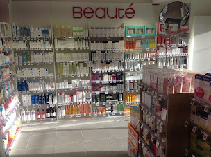 Photo n°9 de Pharmacie de Saint Gatien des Bois à Saint-Gatien-des-Bois (Pharmacie vétérinaire)