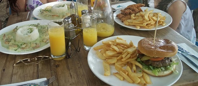Dolphin Reef Restaurant