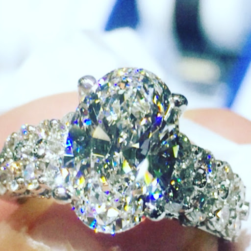 John's Diamonds - Visual