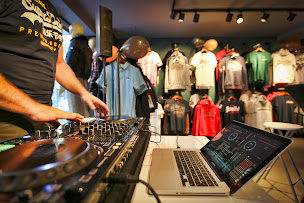 Photo n°4 de Le Comptoir à Louviers (Magasin)