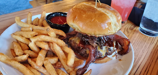 Stonies Taphouse & Bistro - Thumbnail
