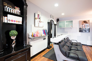 Photo n°11 de L'Hair en Tête à Strasbourg (Salon de coiffure)