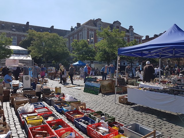 Marolles Flea Market