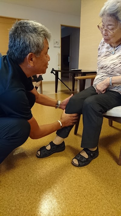 クローバーマッサージ治療院