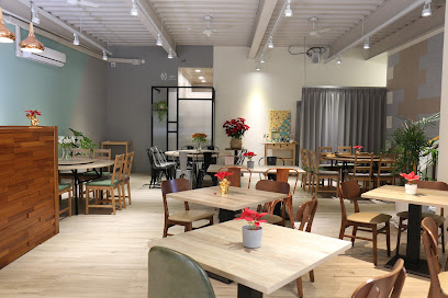 山中小廚房｜無菜單料理 家庭聚餐推薦 親子餐廳 合菜料理 單點 午間套餐 埔里在地美食推薦必吃｜南投埔里特色餐廳推薦｜埔里團體聚餐 包場 桌菜宴席｜企業行號客製餐盒服務 ∣埔里在地新鮮食材 蔬食