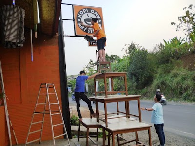 Photos of Kopi Onk Hzr Studio