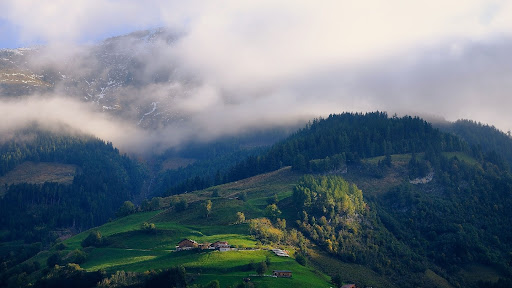 Meaningful Escapes Travel